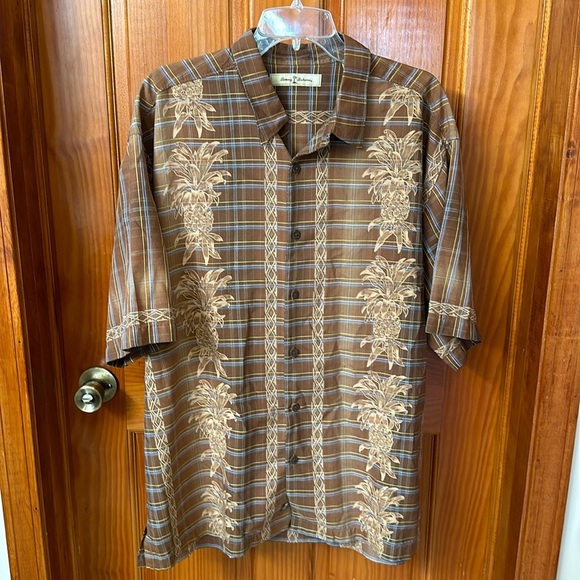 Tommy Bahama Brown Hawaiian island floral 100% silk men’s size XL - Picture 1 of 9